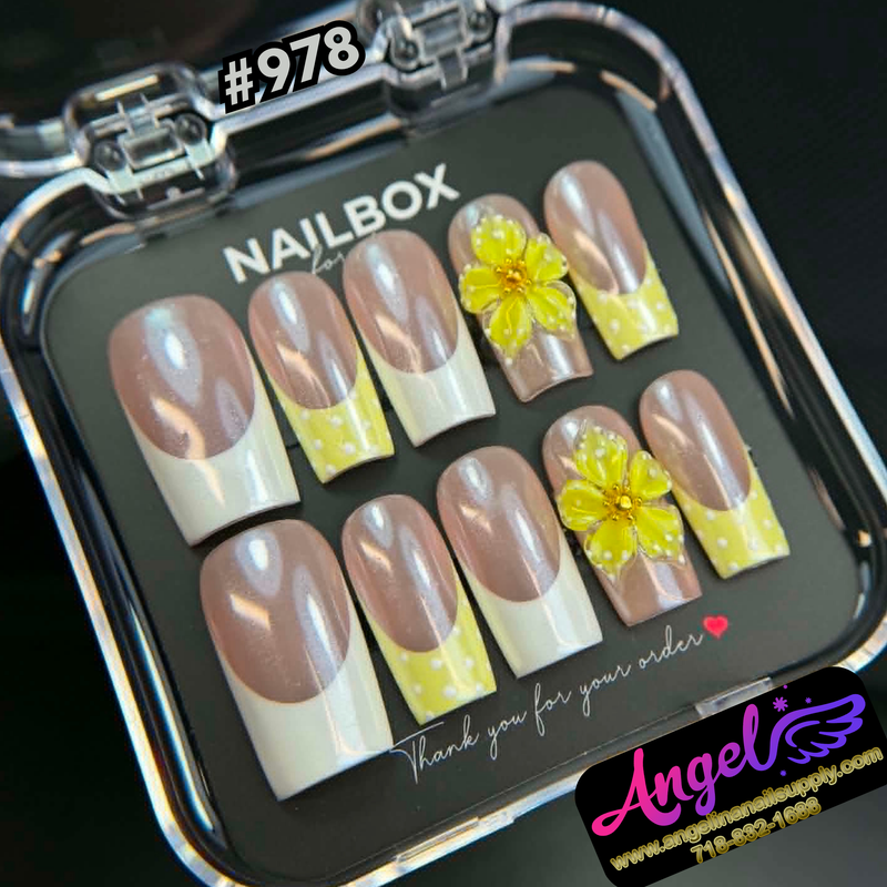 Angelina Handmade Custom Press-On #0978